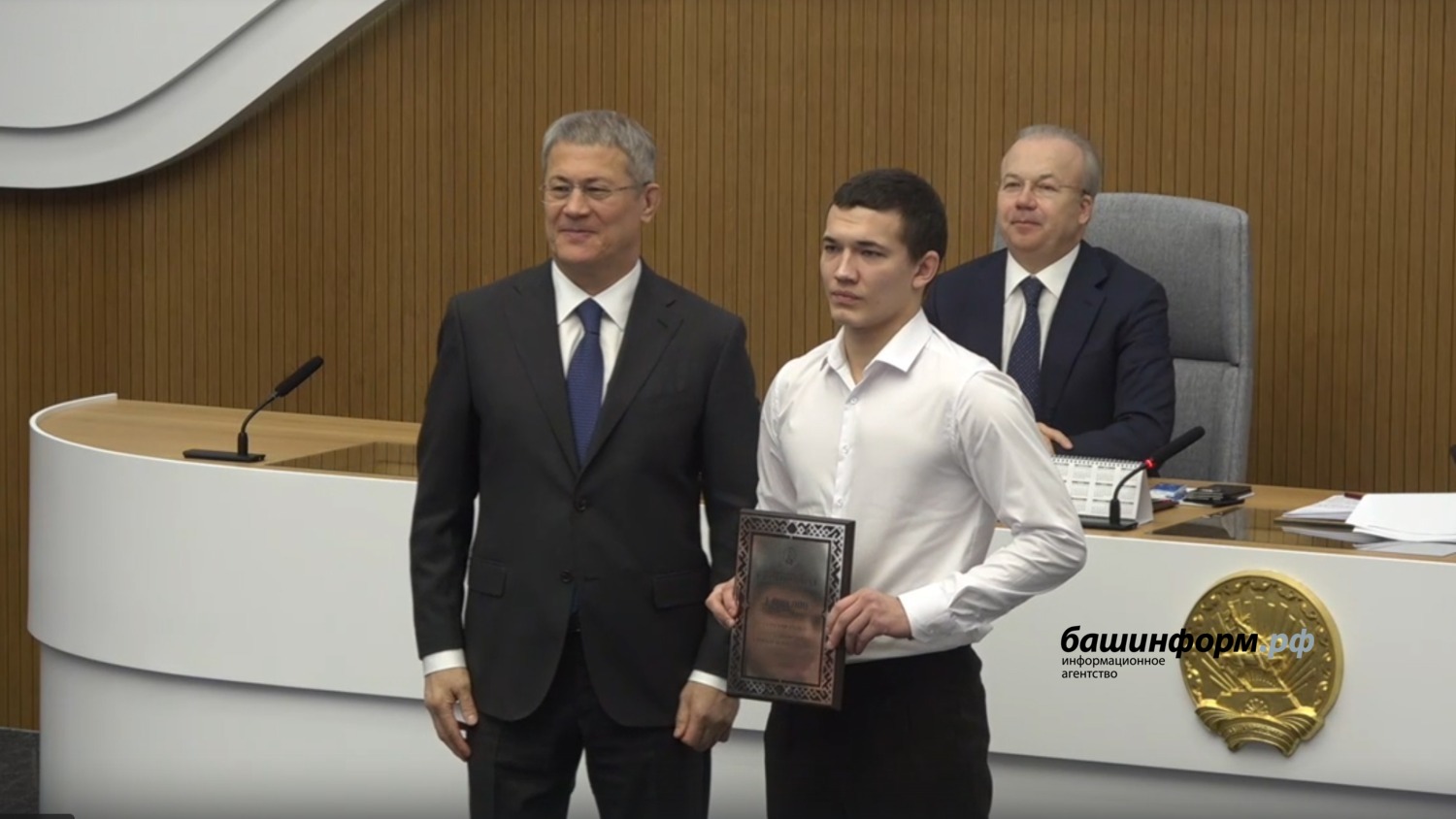 скриншот трансляция оперативного совещания правительства РБ