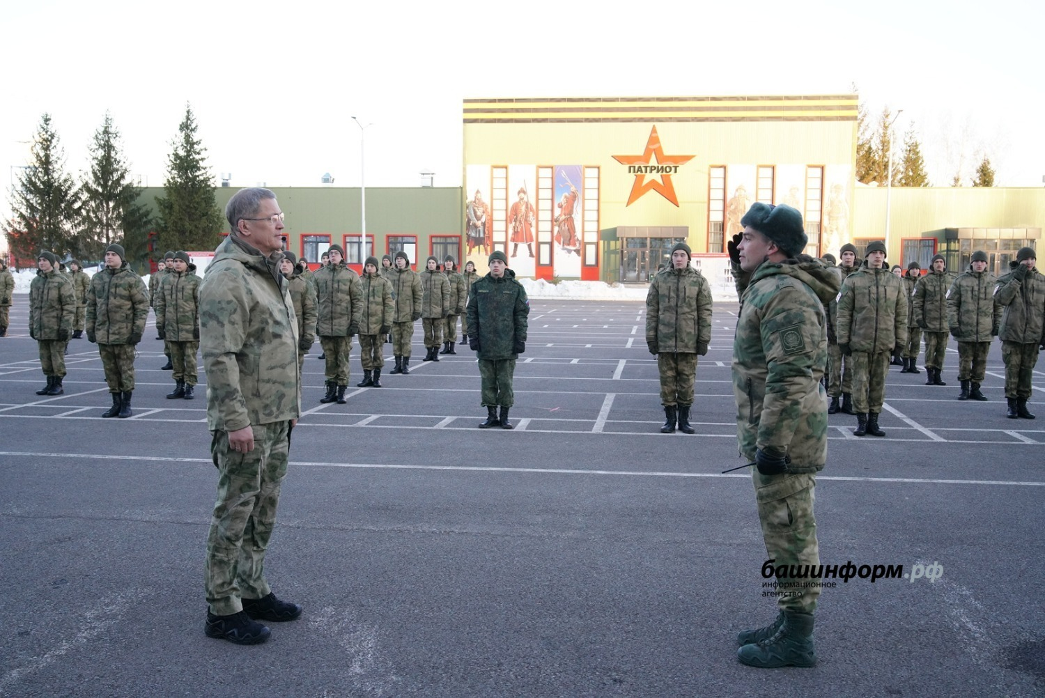 Олег Яровиков