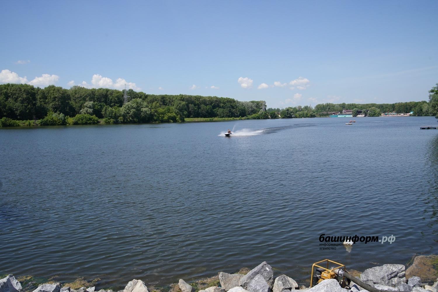 Олег Яровиков