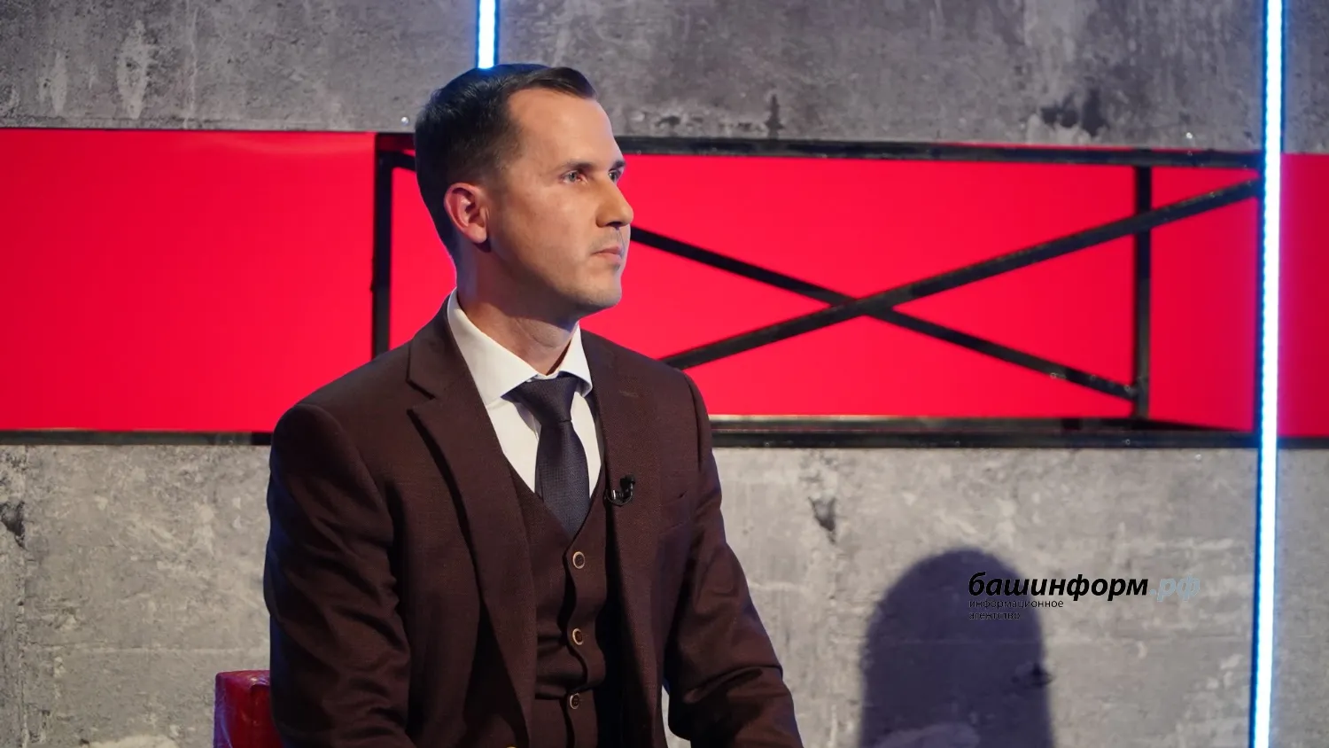 Арсен Муртазин «Честно говоря»