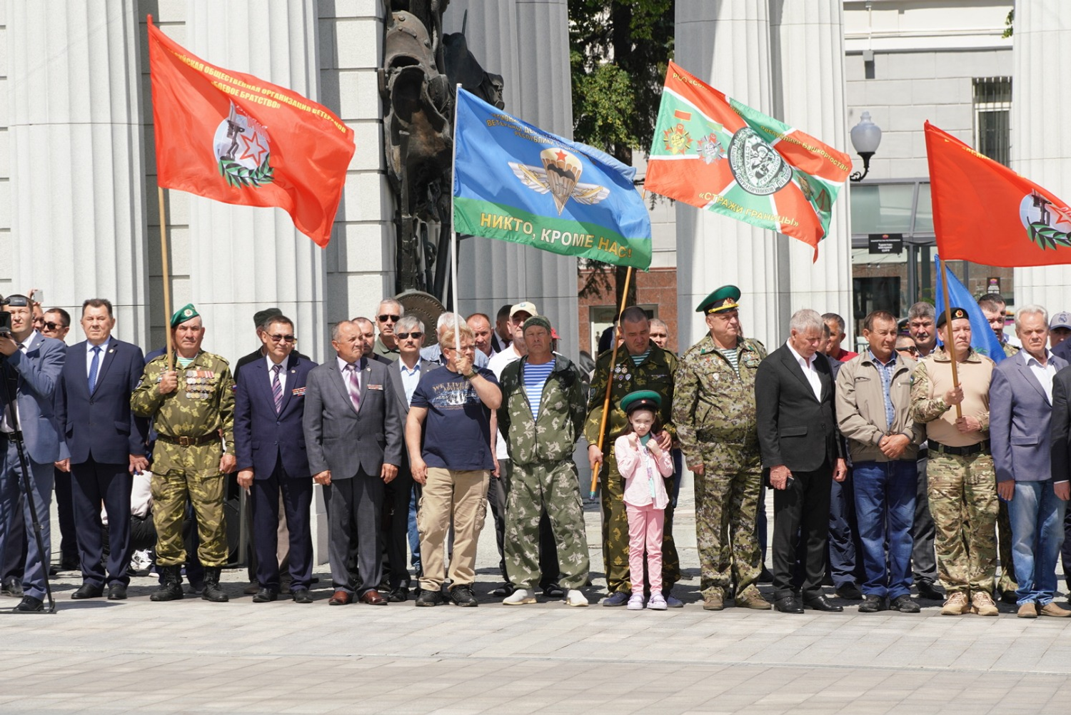 Олег Яровиков