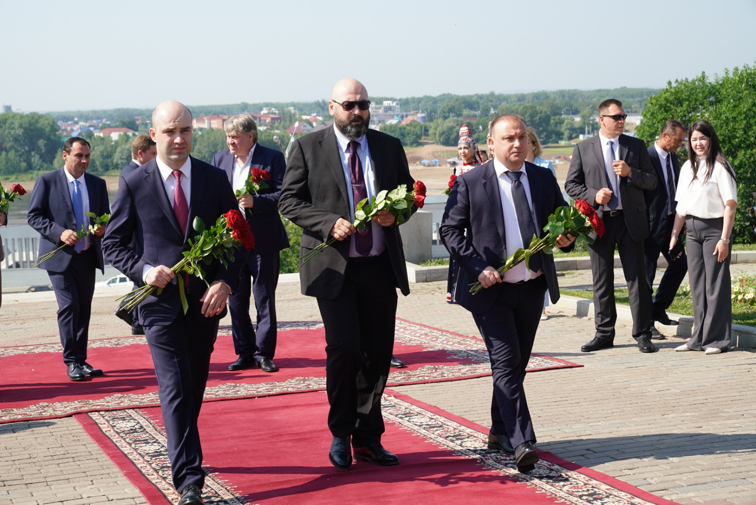 Олег Яровиков