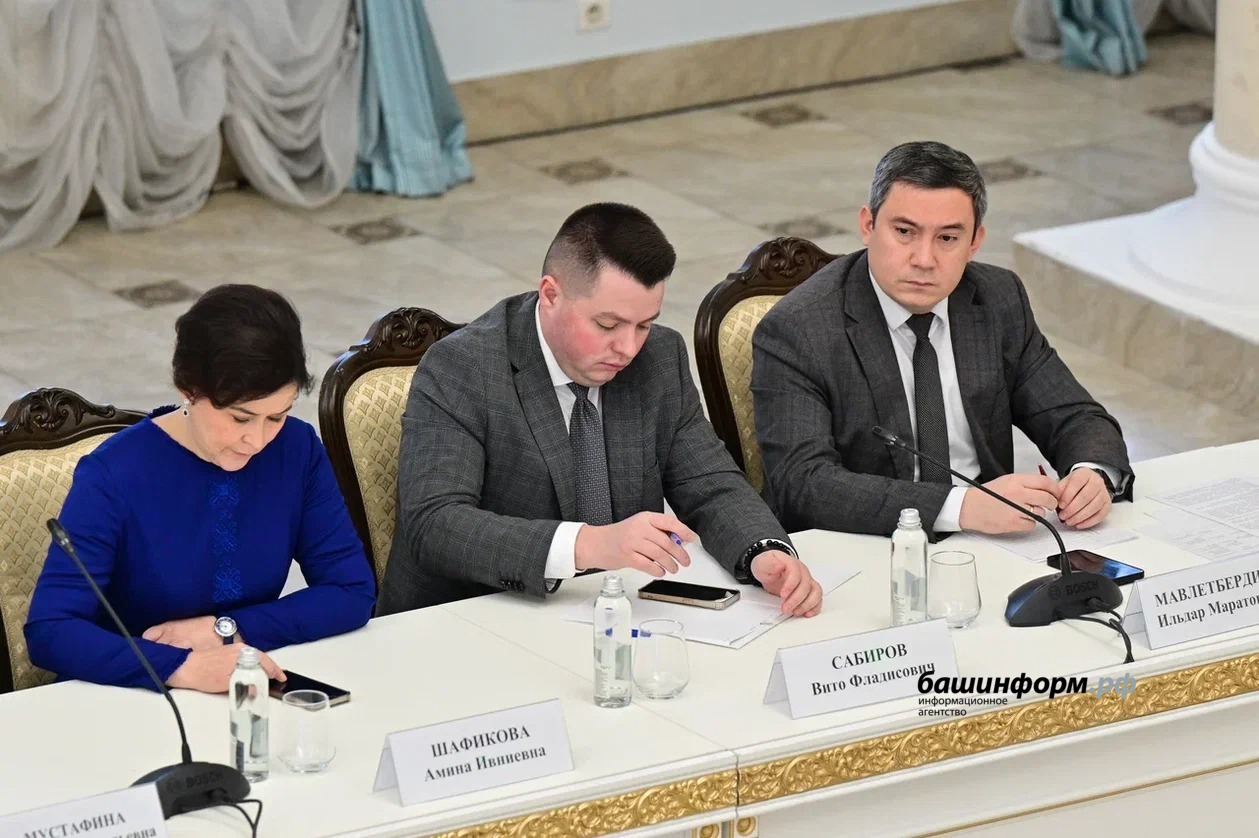 Азат Мухамедьянов пресс-служба  Главы РБ