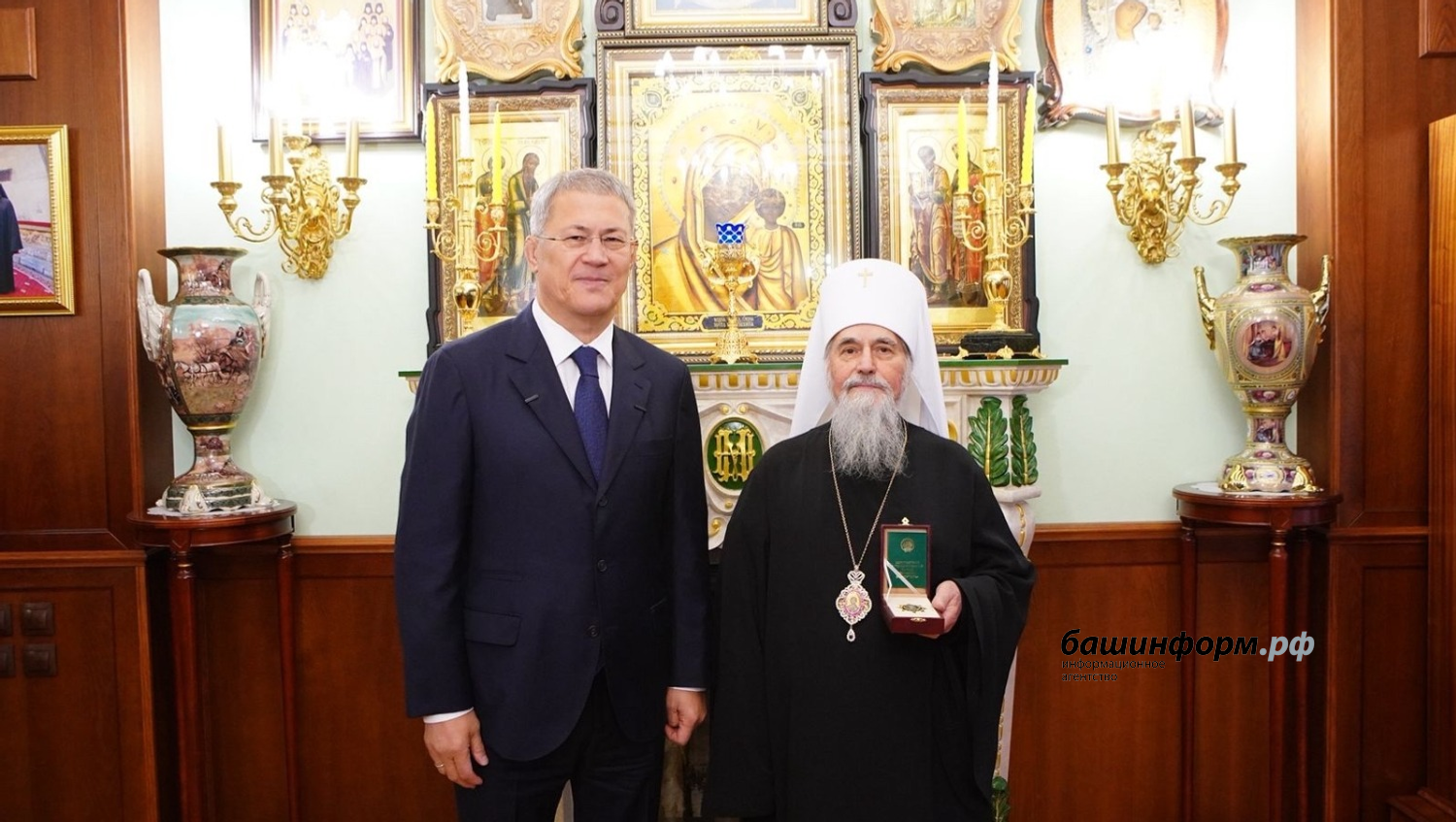 Олег Яровиков