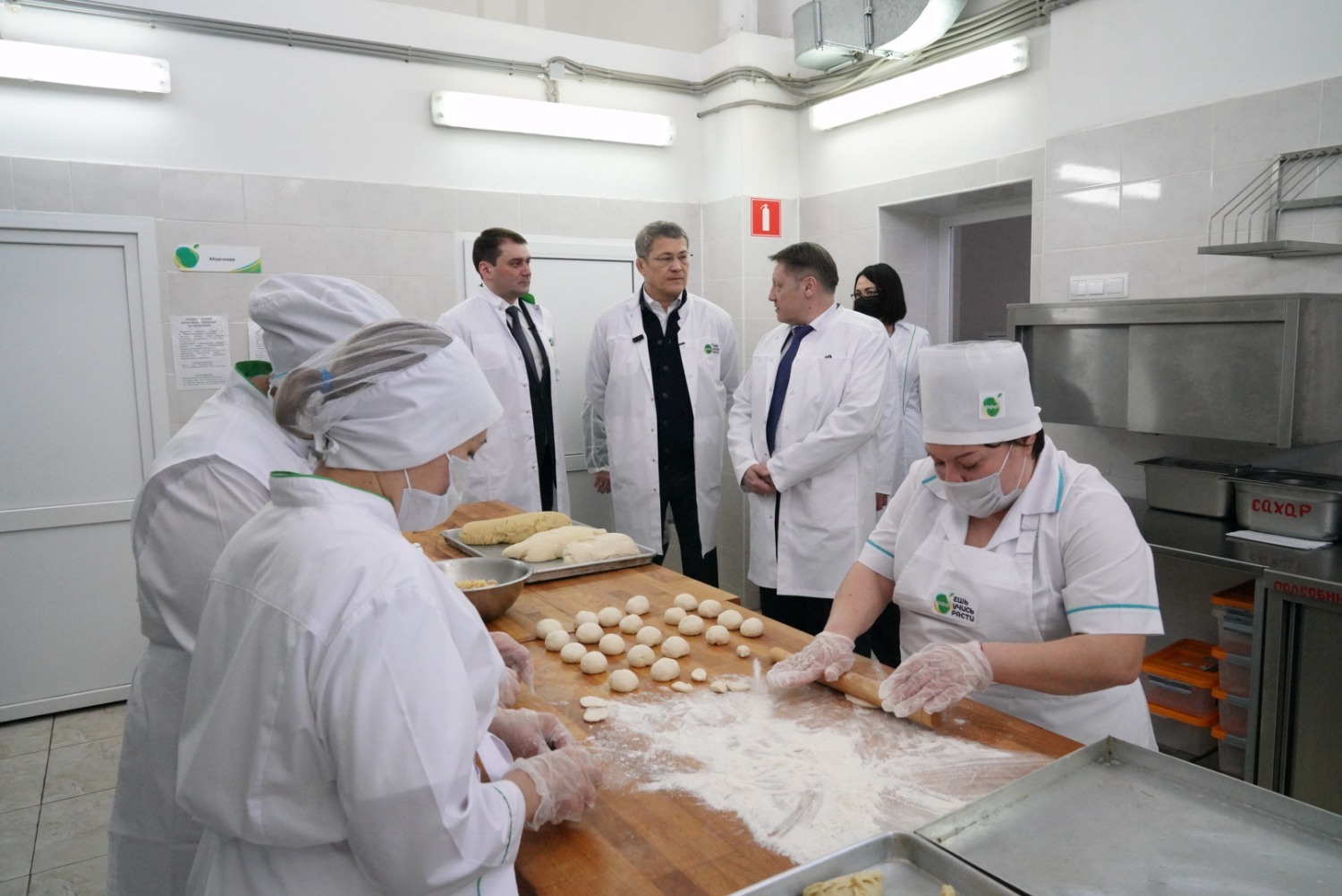 Олег Яровиков