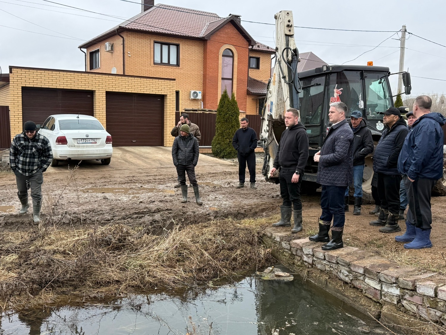 Антон Тарасов vk.com