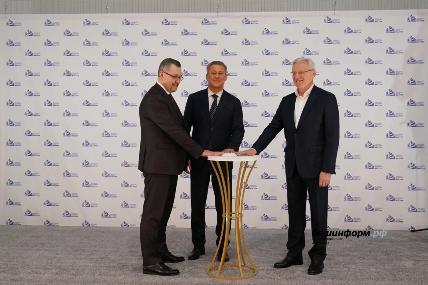 Олег Яровиков