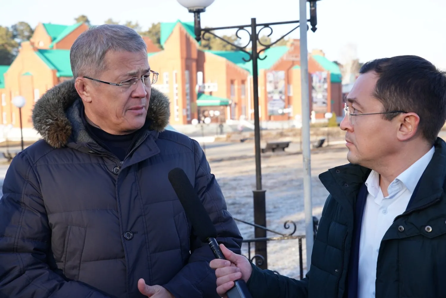 Олег Яровиков