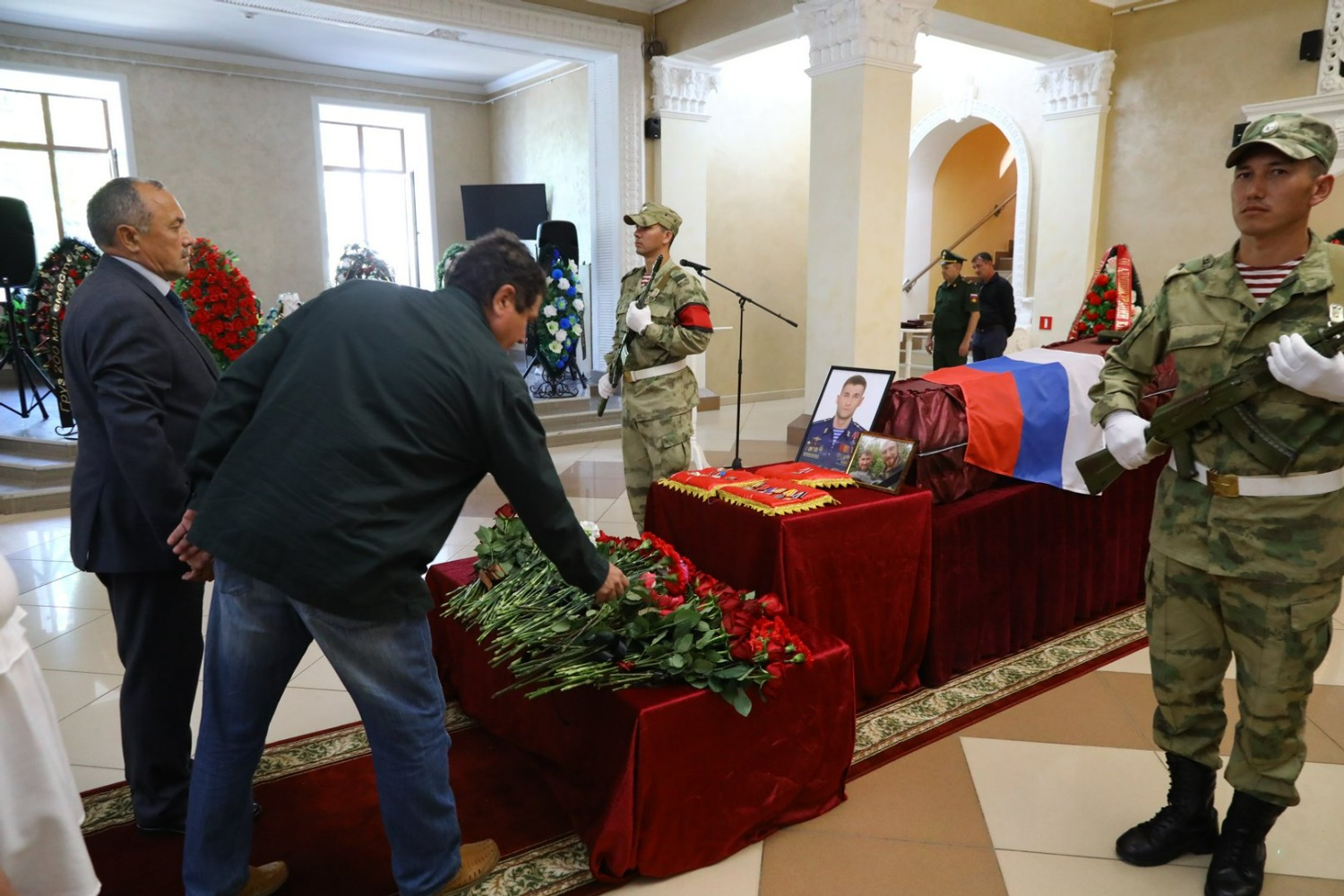 Валерий Шахов