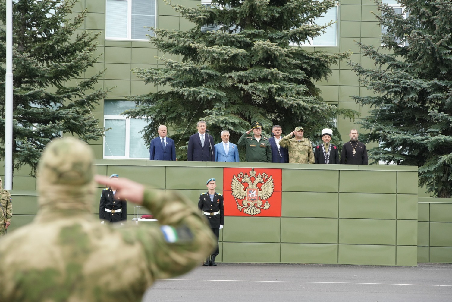 Олег Яровиков