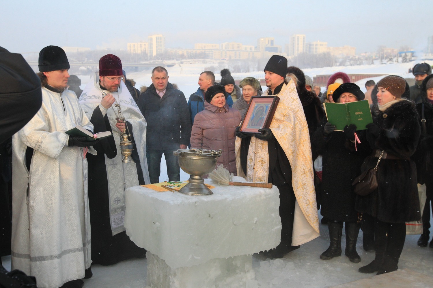 Олег Яровиков