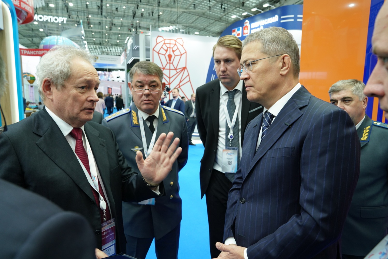 Олег Яровиков