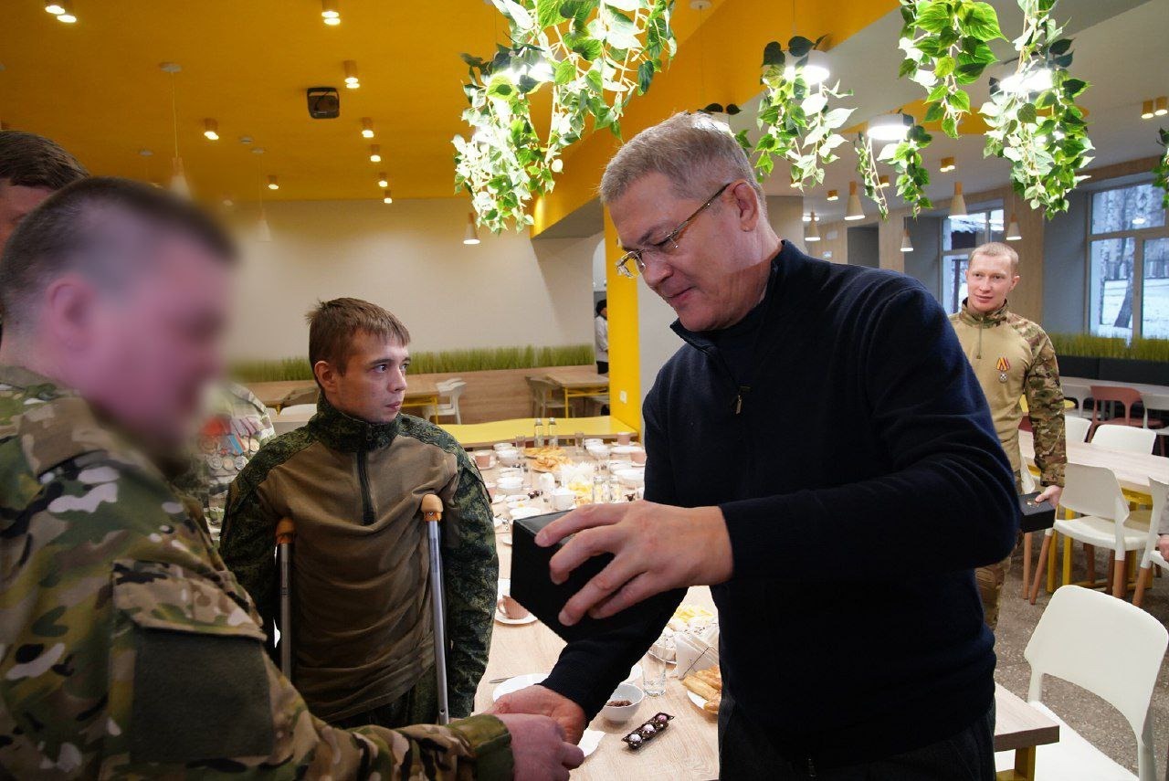 Олег Яровиков