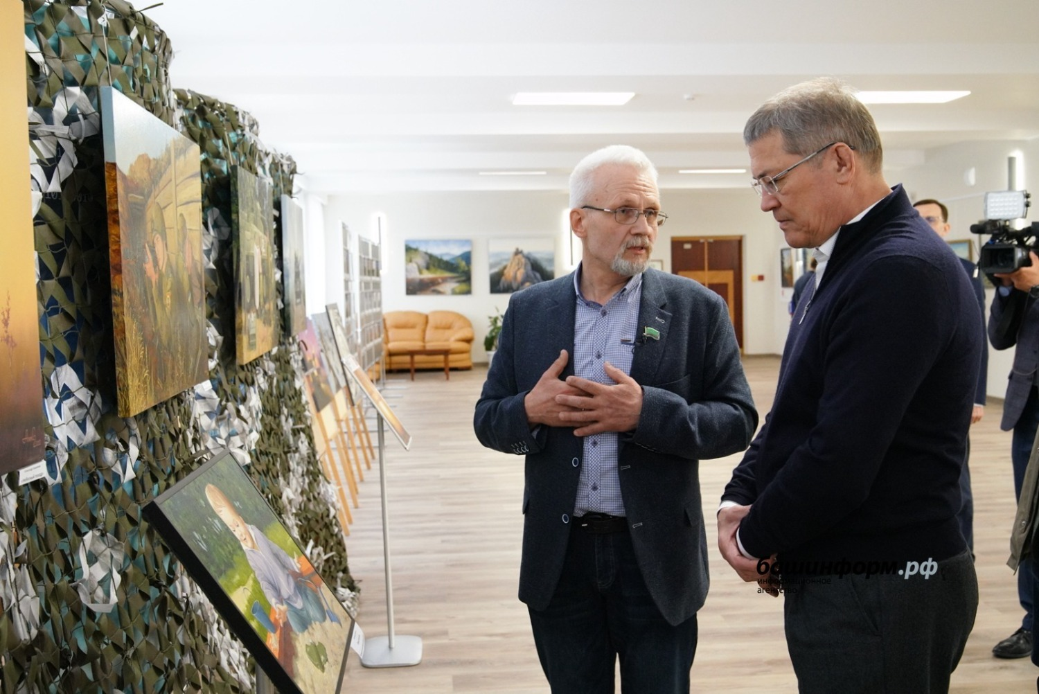 Олег Яровиков