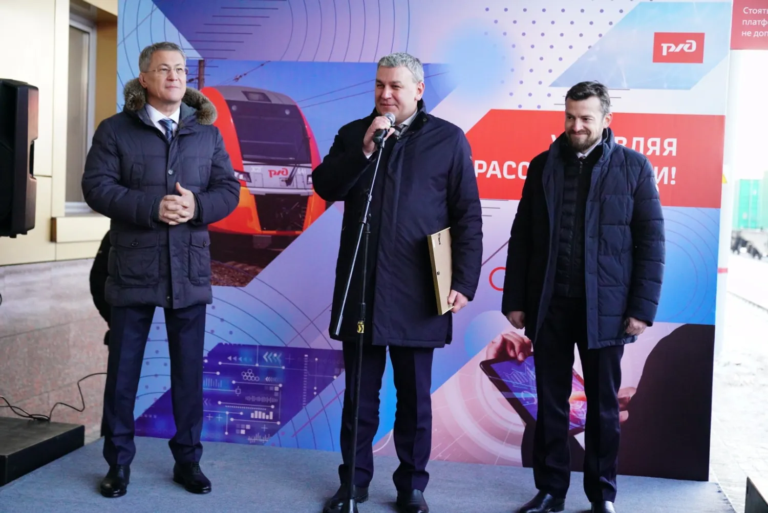 Олег Яровиков
