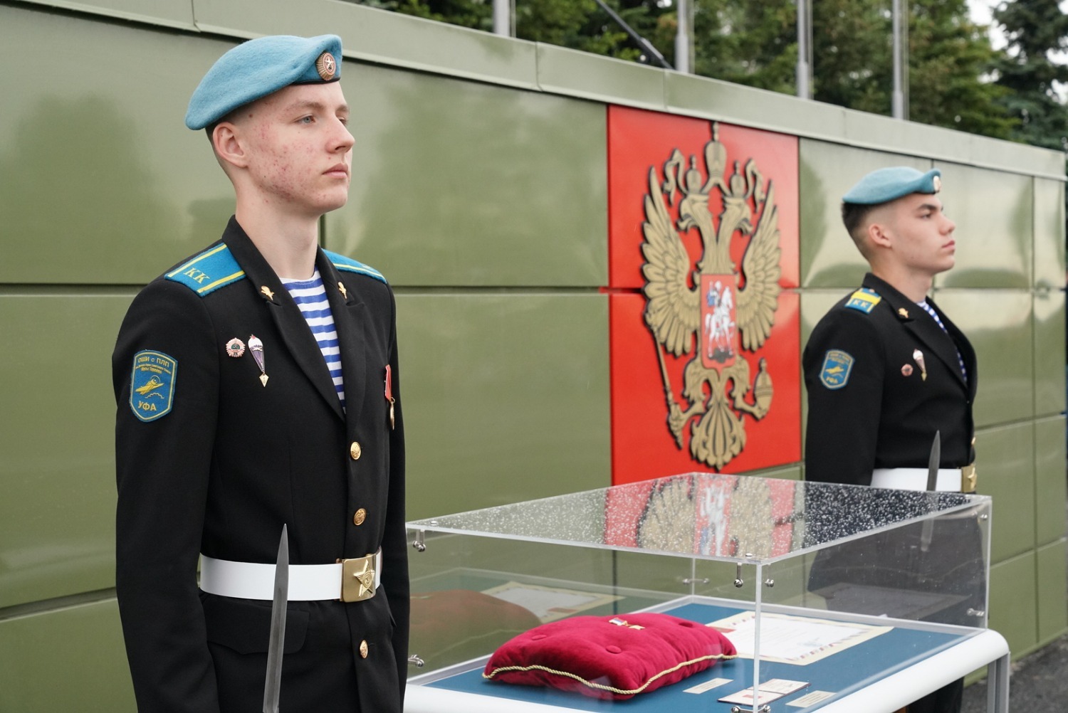 Олег Яровиков