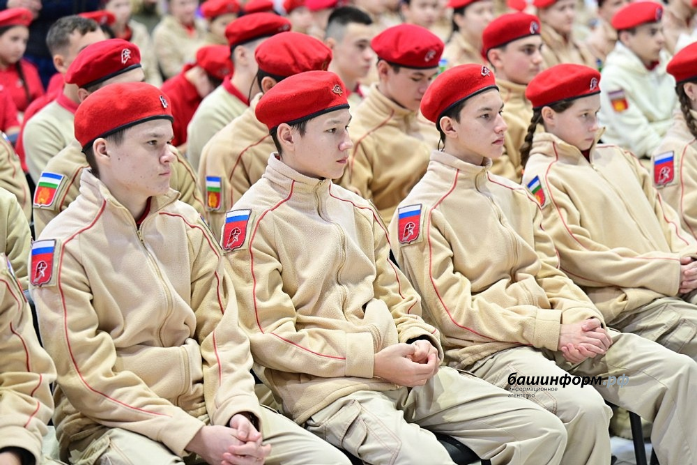 Азат Мухамедьянов  пресс-служба  Главы РБ