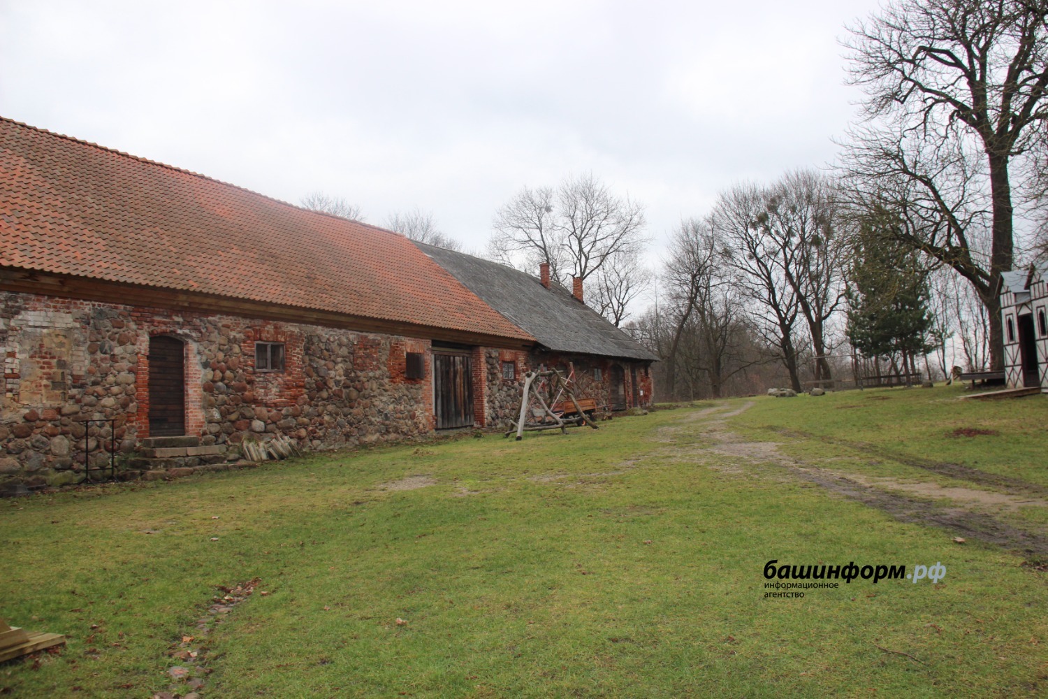 Руины Инстербургского замка