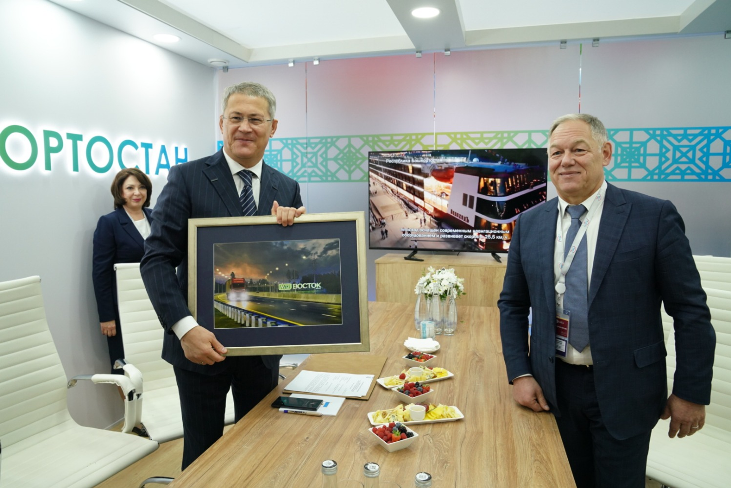 Олег Яровиков