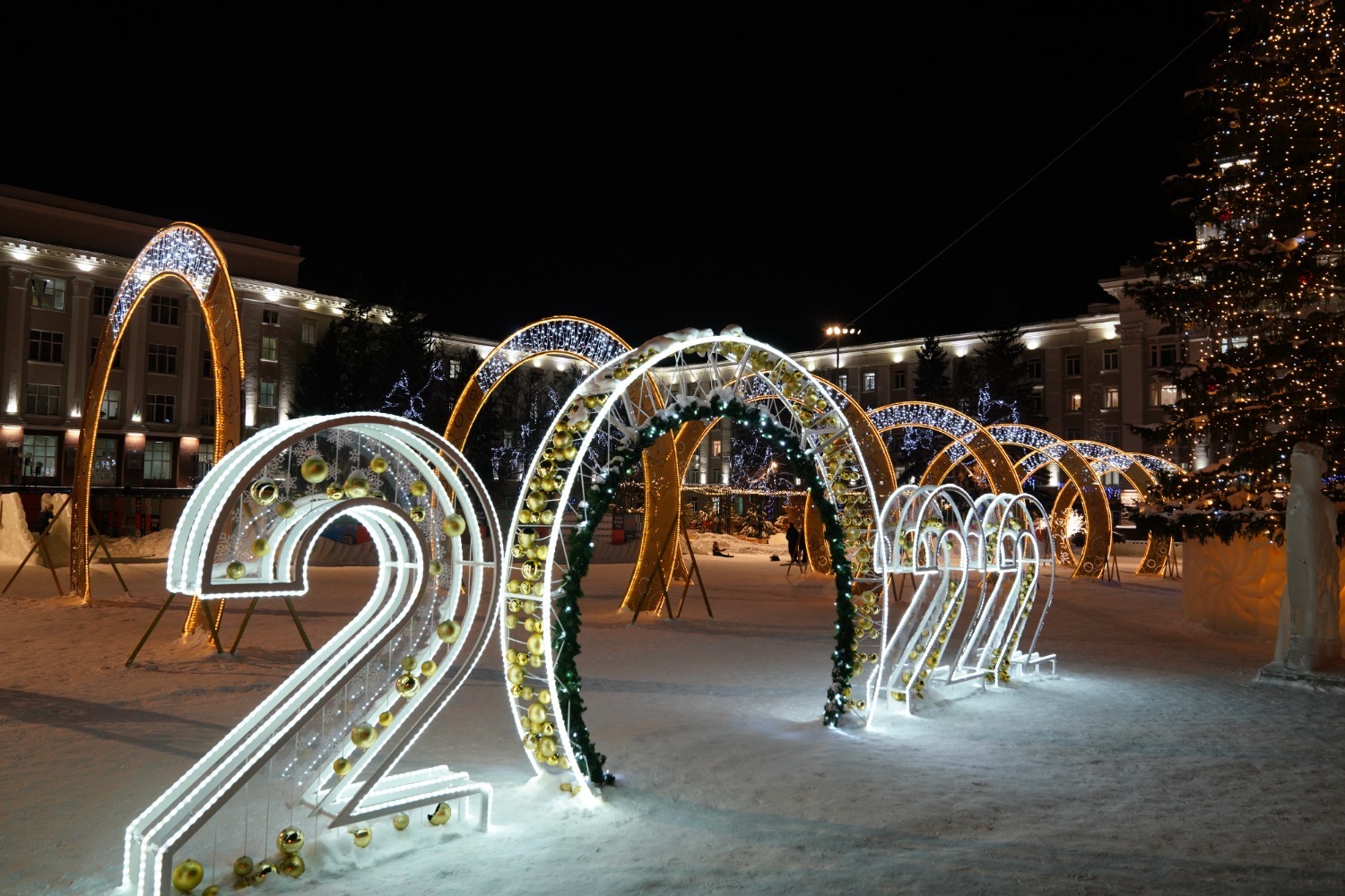 Олег Яровиков