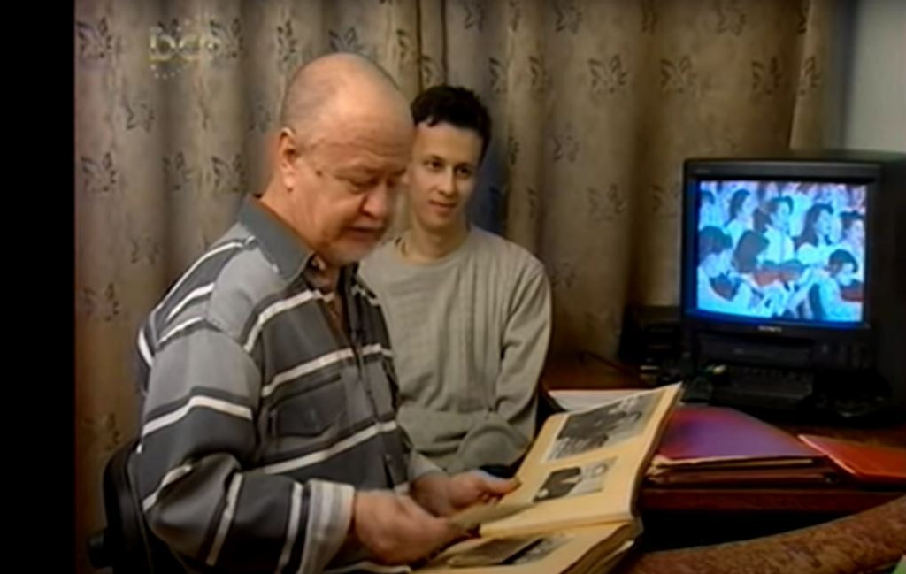 кадр из передачи "Династии. Каримовы"