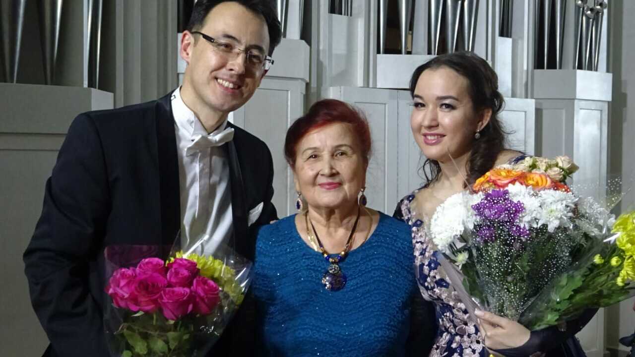 С Рустамом Шайхутдиновым и мамой