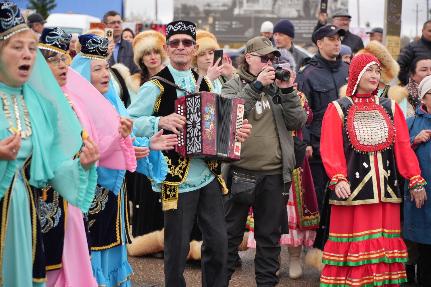 Сергей Щекатуров