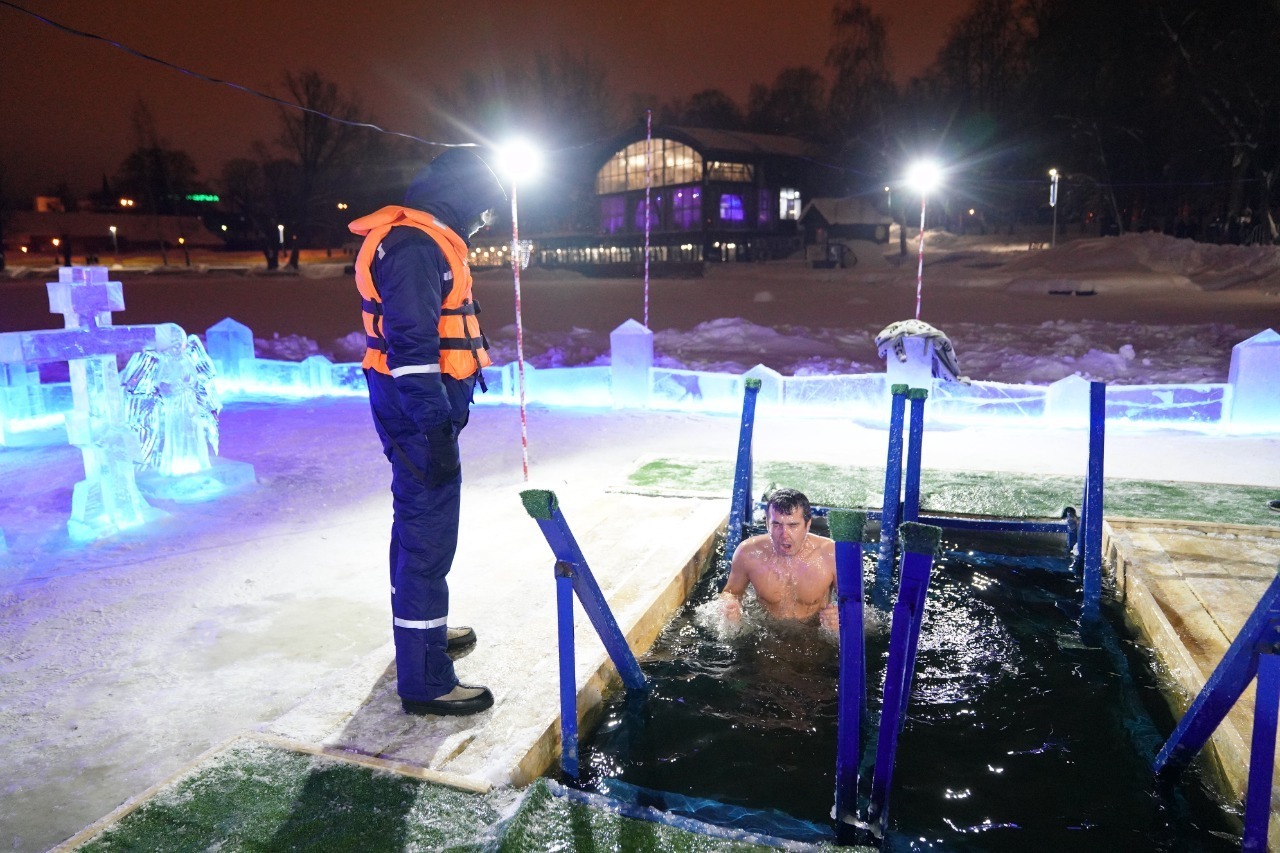 Олег Яровиков