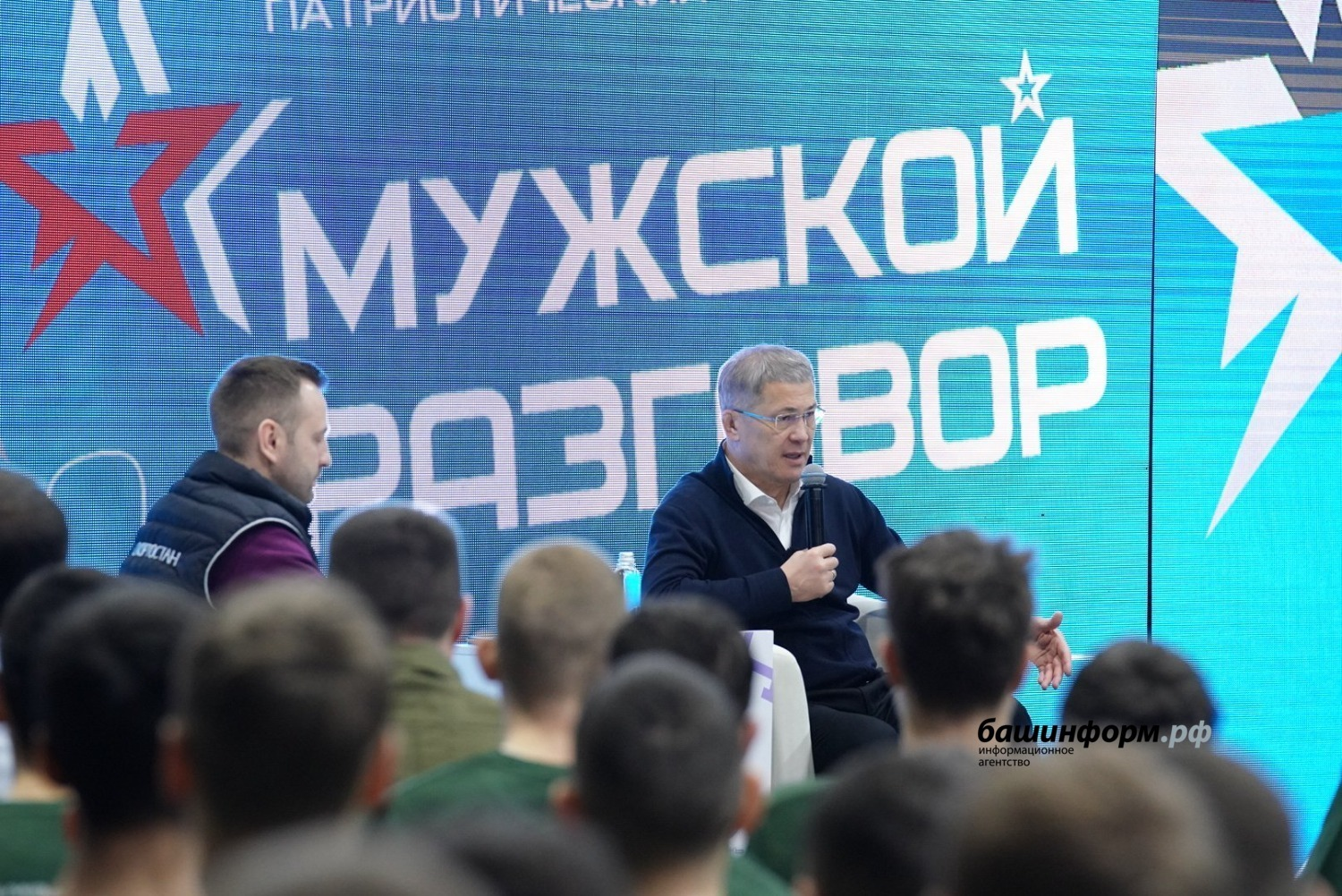 Олег Яровиков