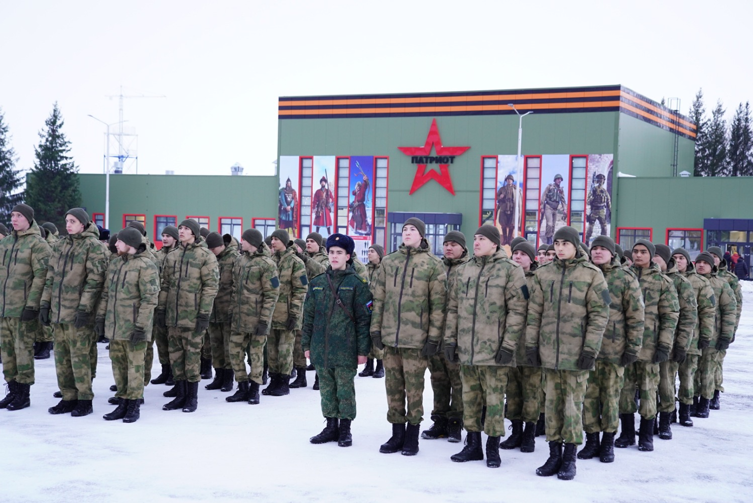 Олег Яровиков