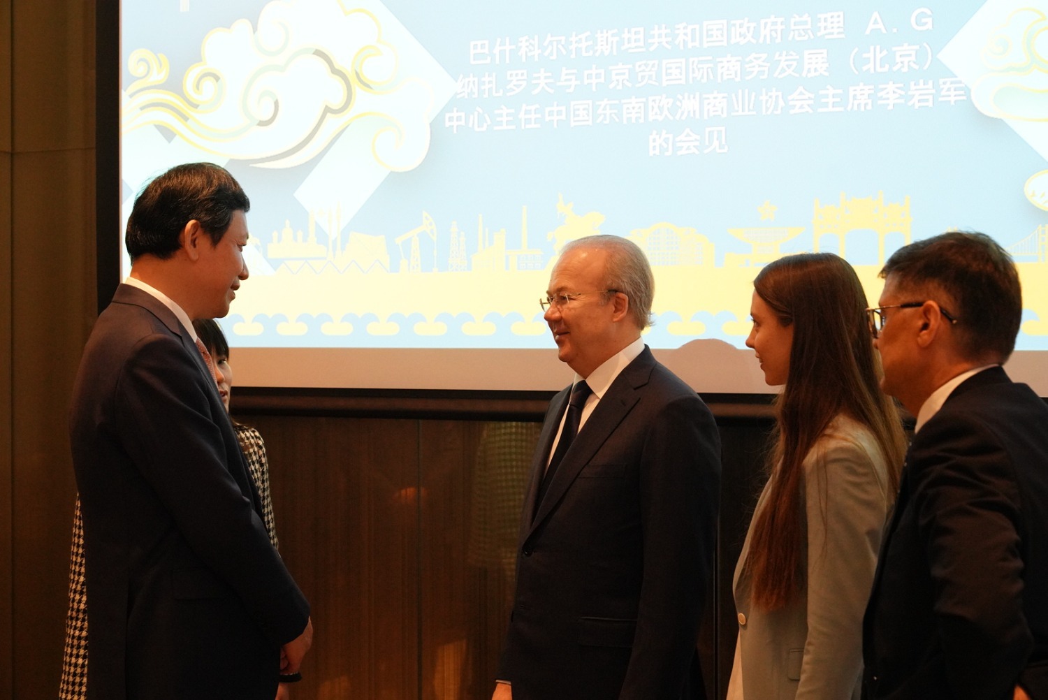 Олег Яровиков