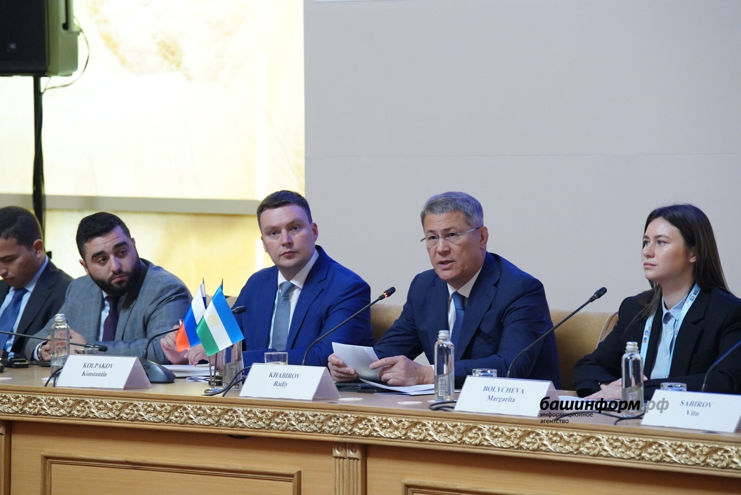 Олег Яровиков