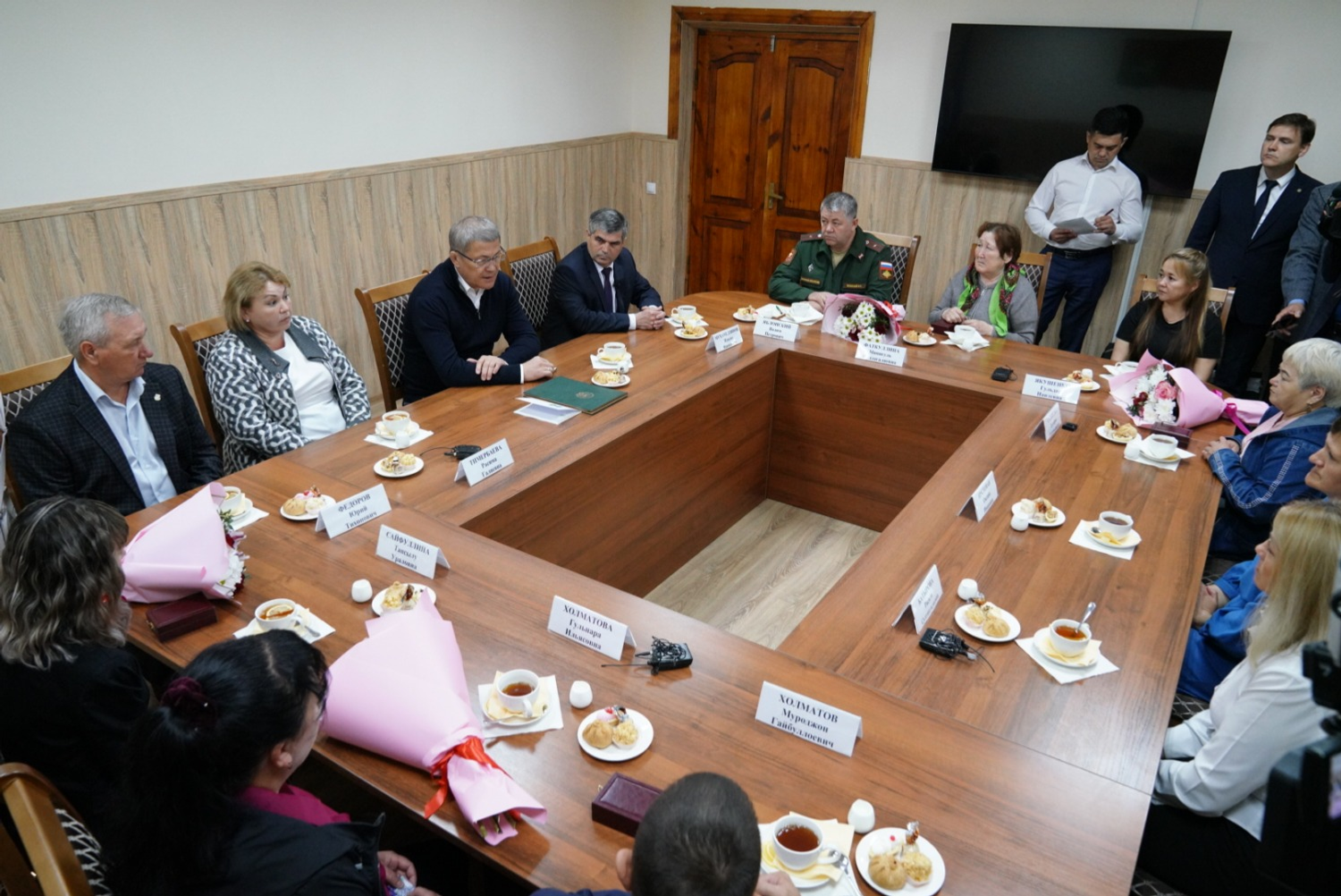 Олег Яровиков