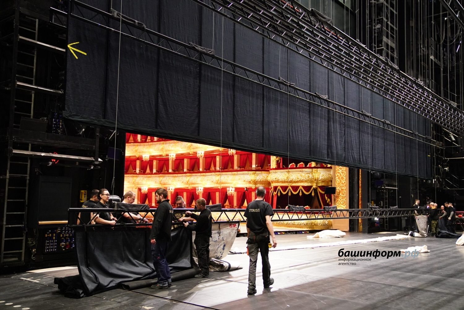 Олег Яровиков