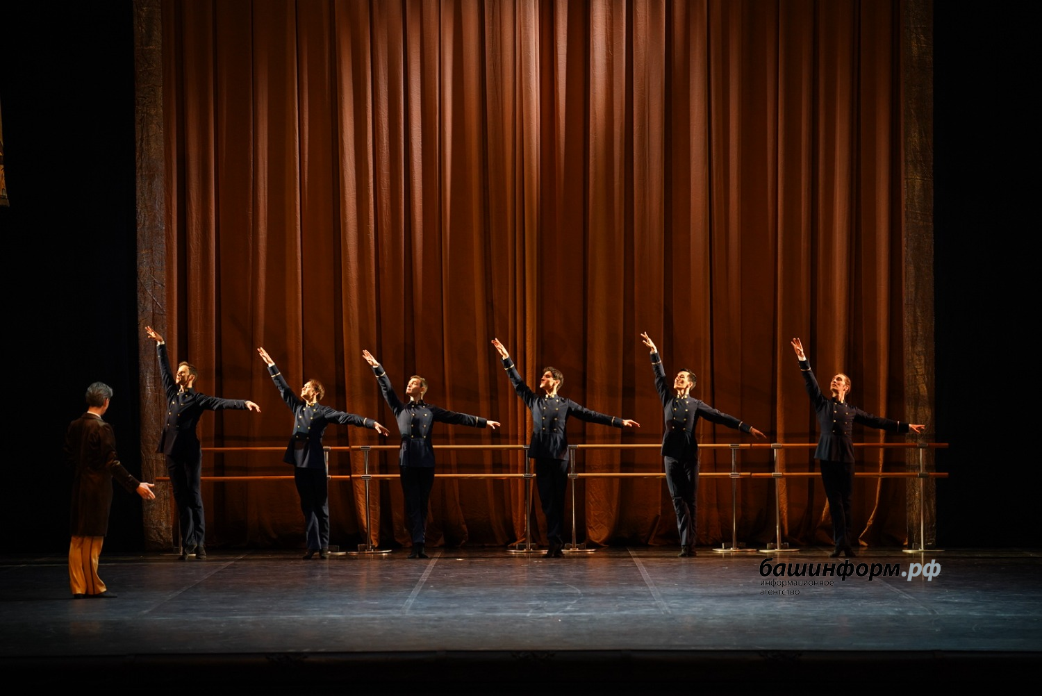 Олег Яровиков