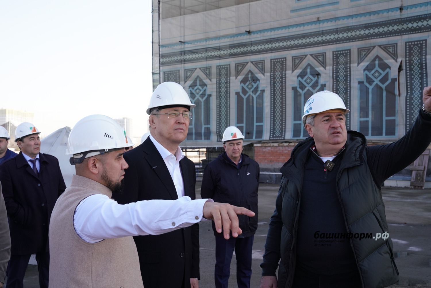 Олег Яровиков