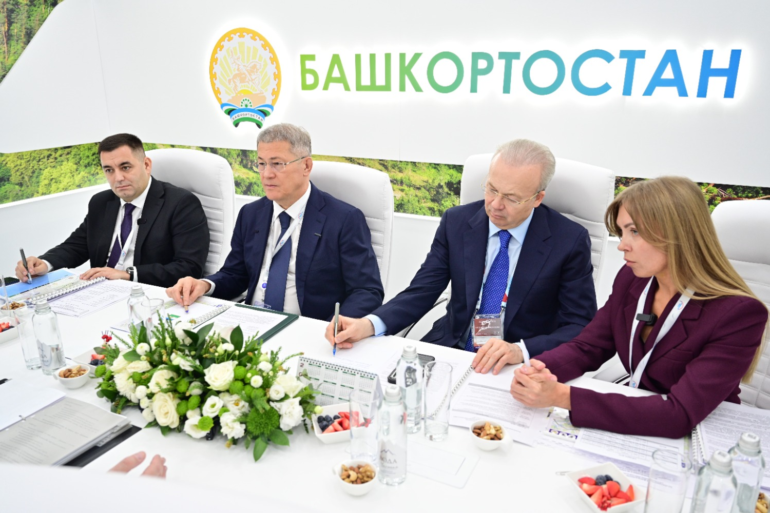 Азат Мухамедьянова Глава РБ