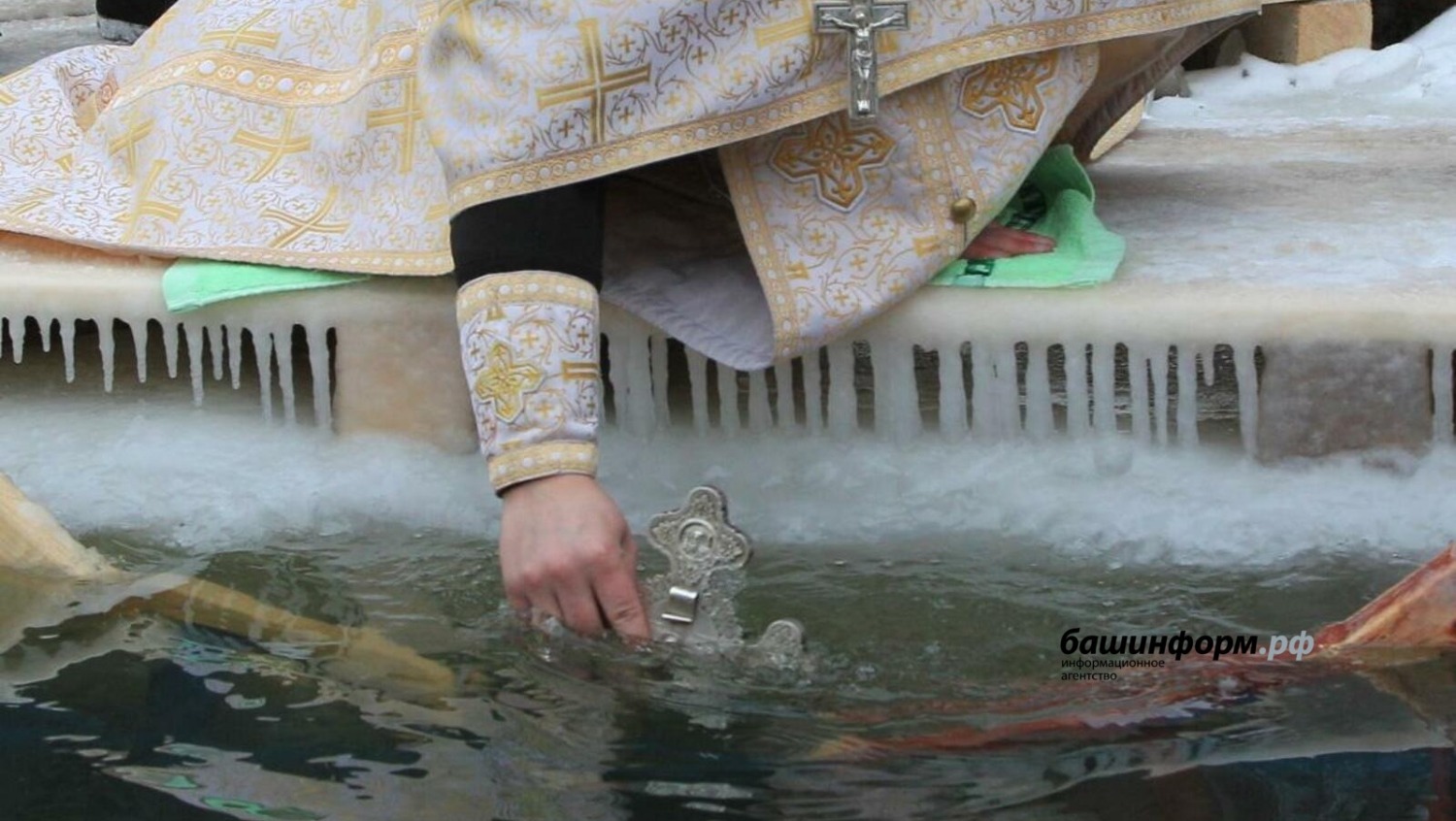 Олег Яровиков