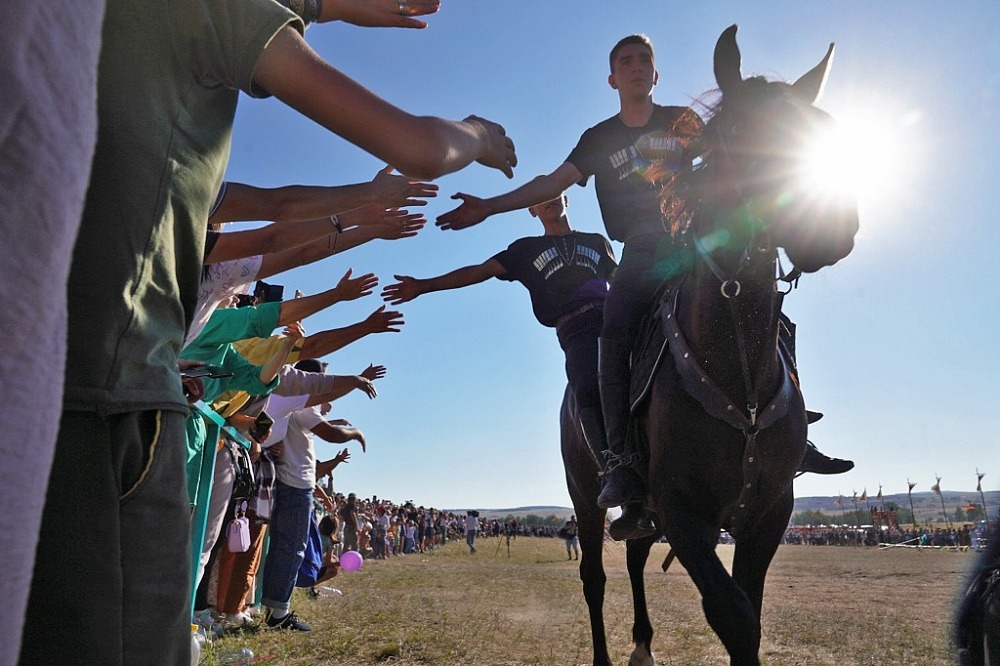Олег Яровиков