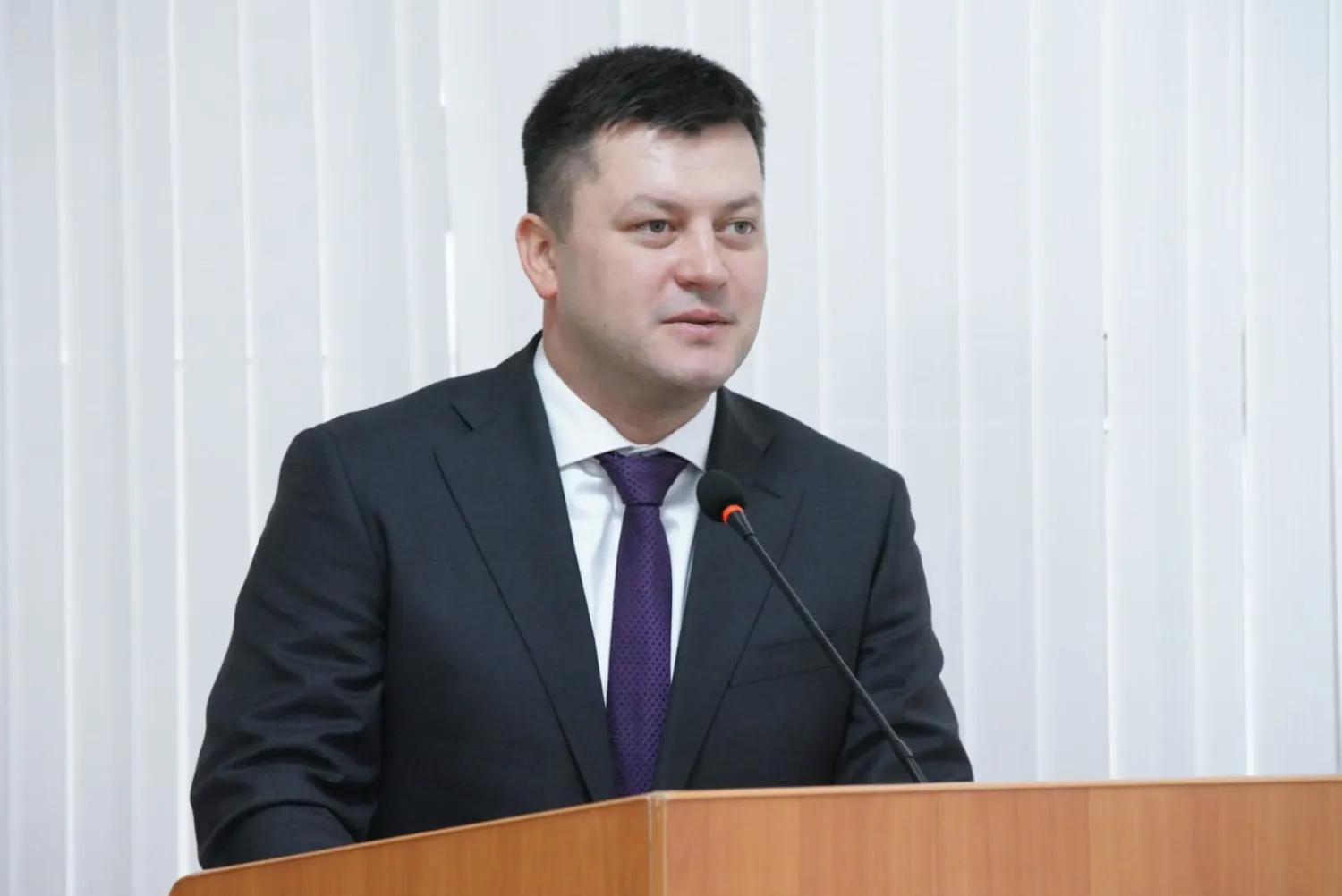 Олег Яровиков  Ратмир Мавлиев