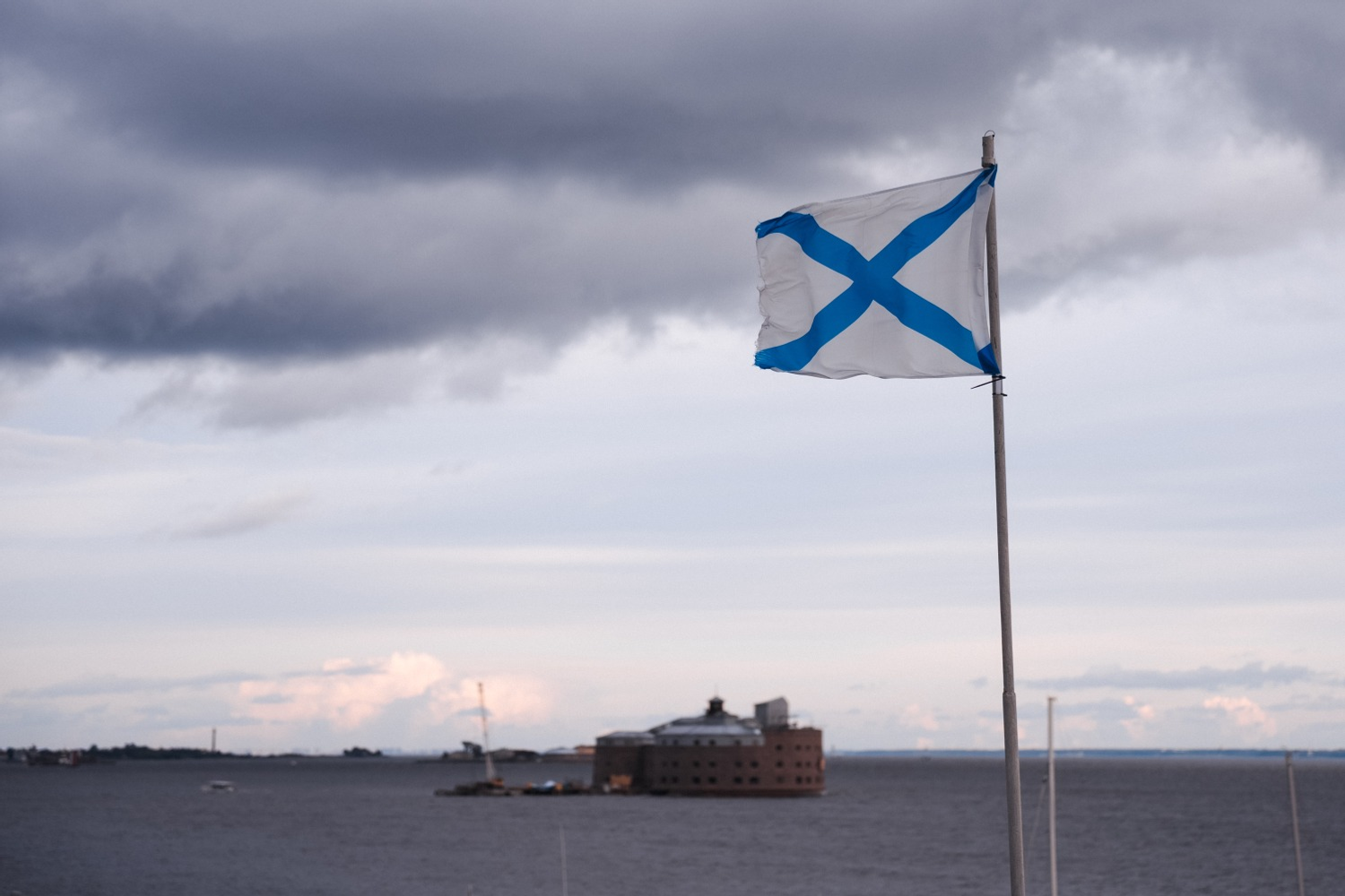 Марк Скворцов  главного специалиста ГКУ «Дирекция ООПТ Санкт-Петербурга»