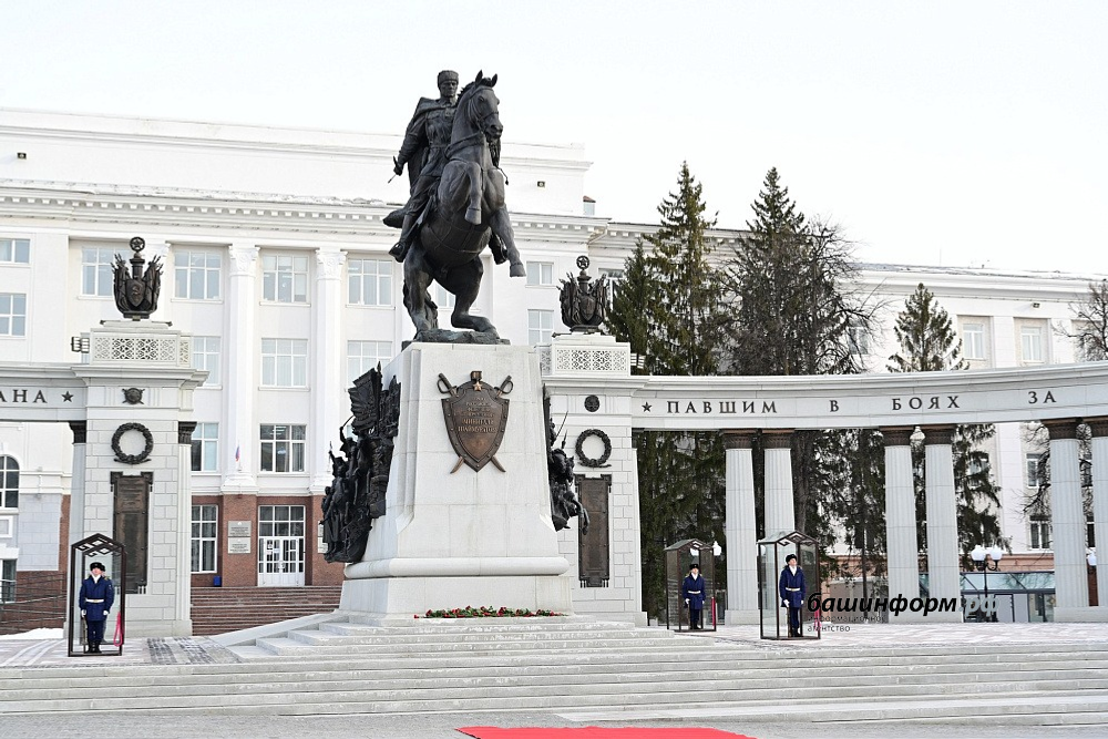 Азат Мухамедьянов  пресс-служба Главы РБ