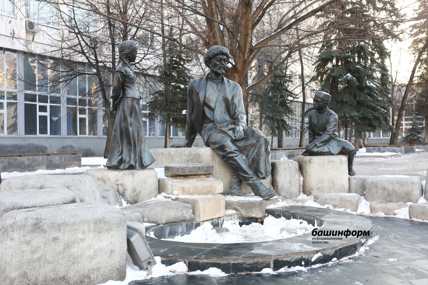 Памятник Мифтахетдину Акмулле