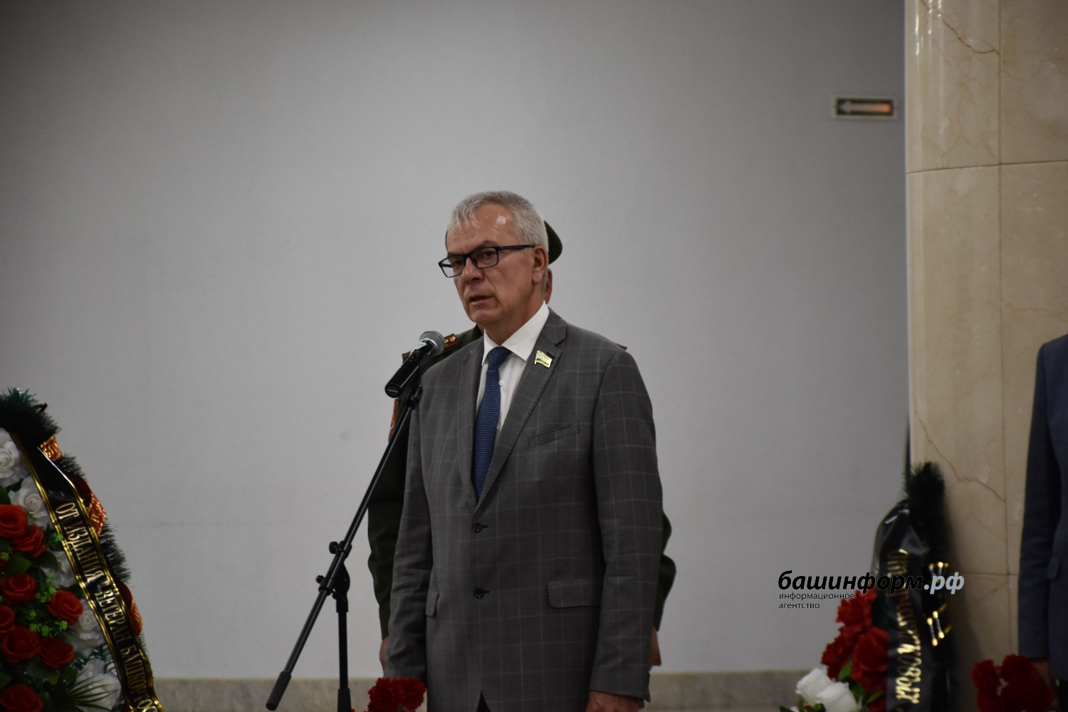 Эдуард  Кускарбеков