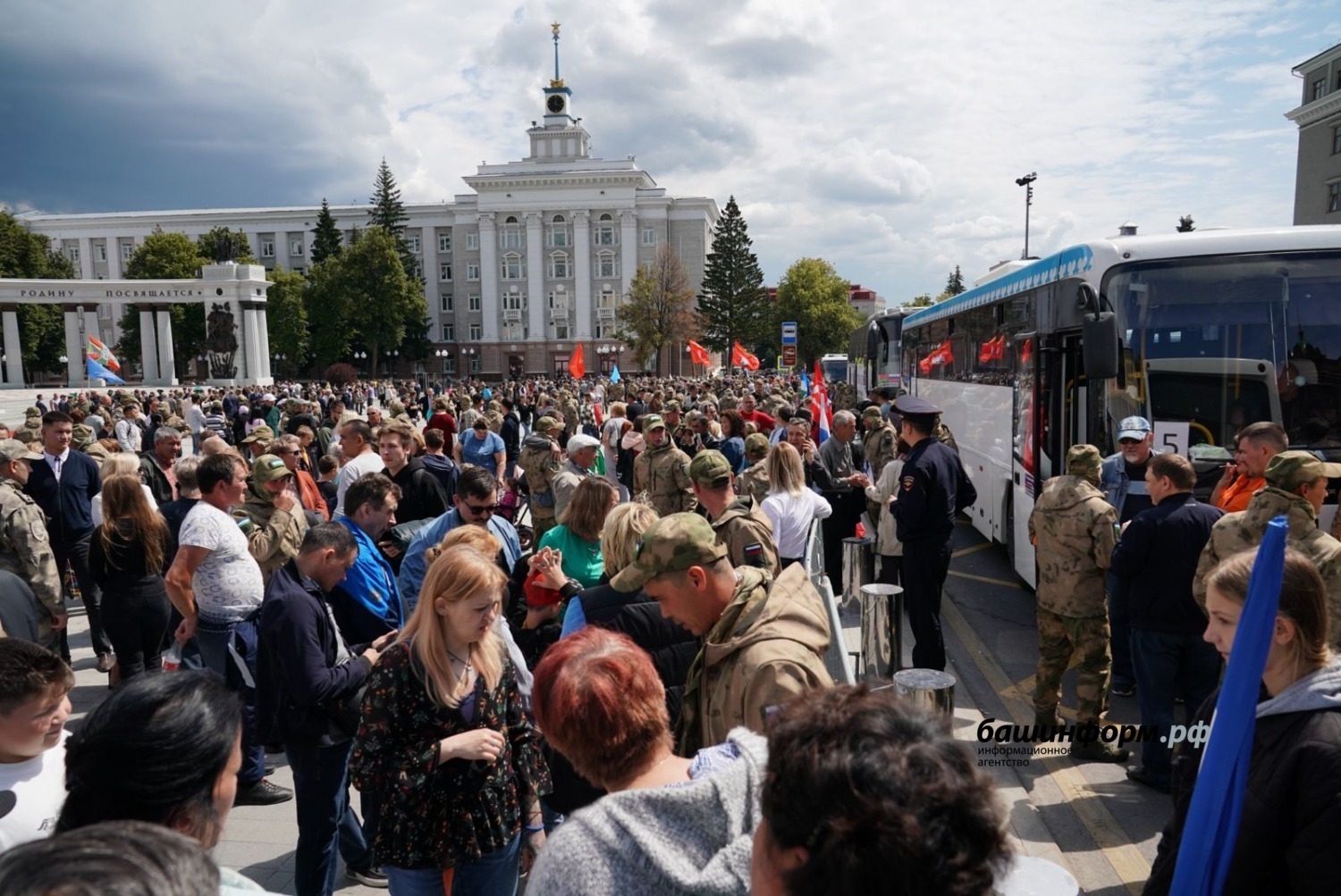 Олег Яровиков