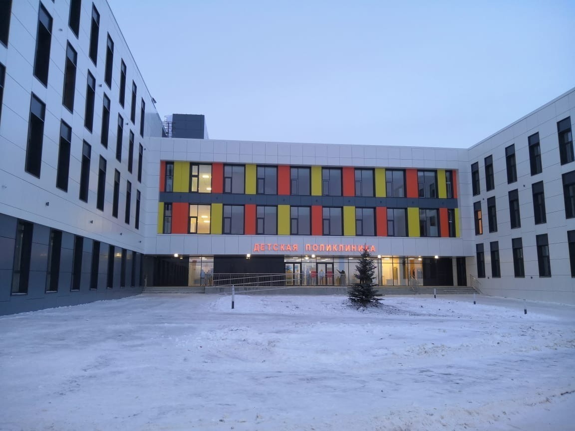 Азат Гиззатуллин  Детская поликлиника в Месягутово