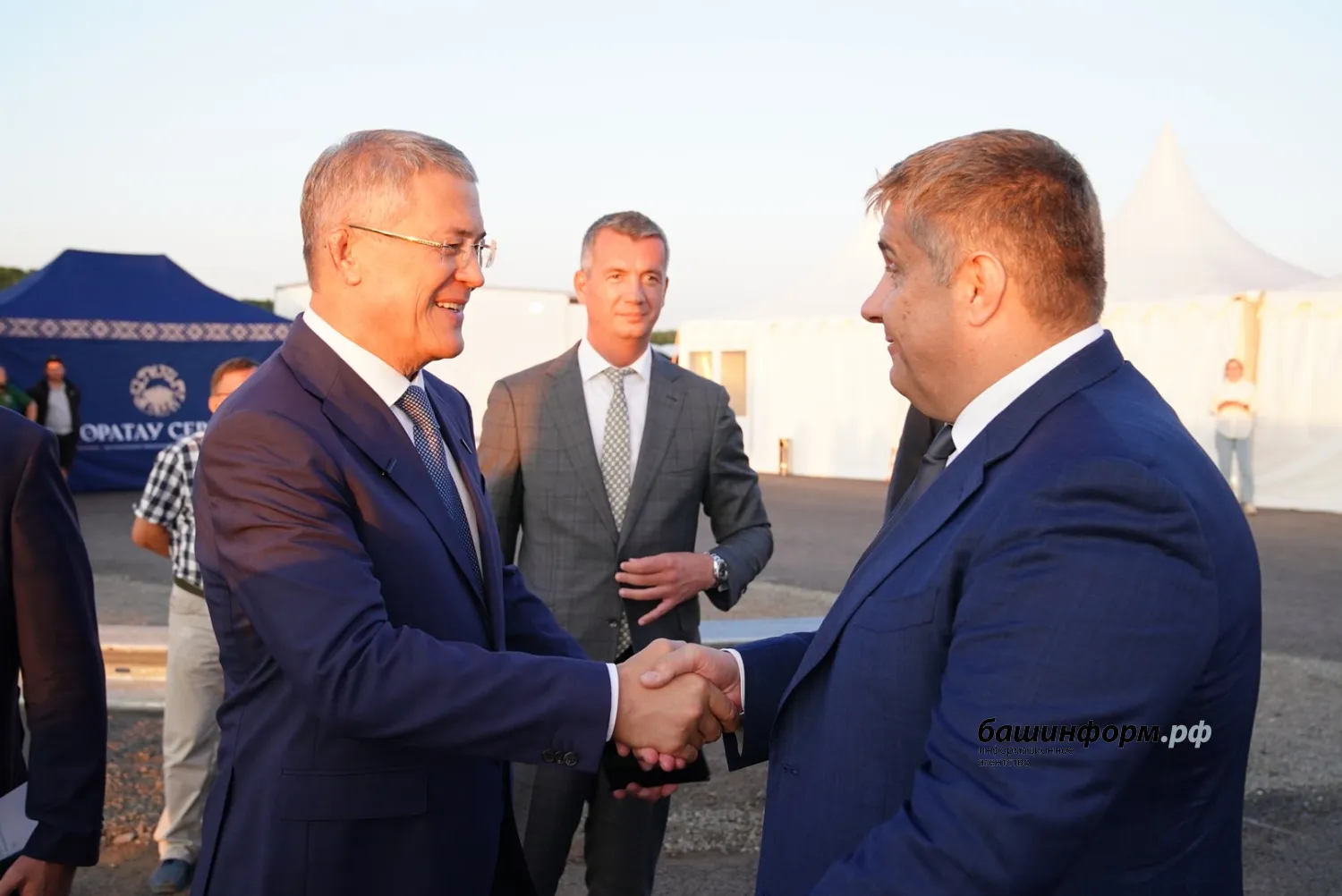 Олег Яровиков
