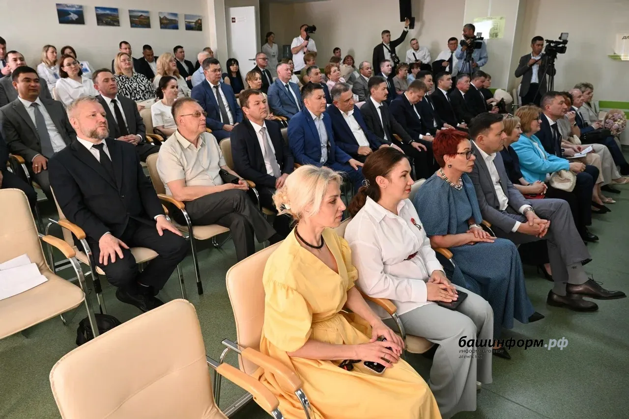 Азат  Мухамедьянов пресс-служба Главы РБ