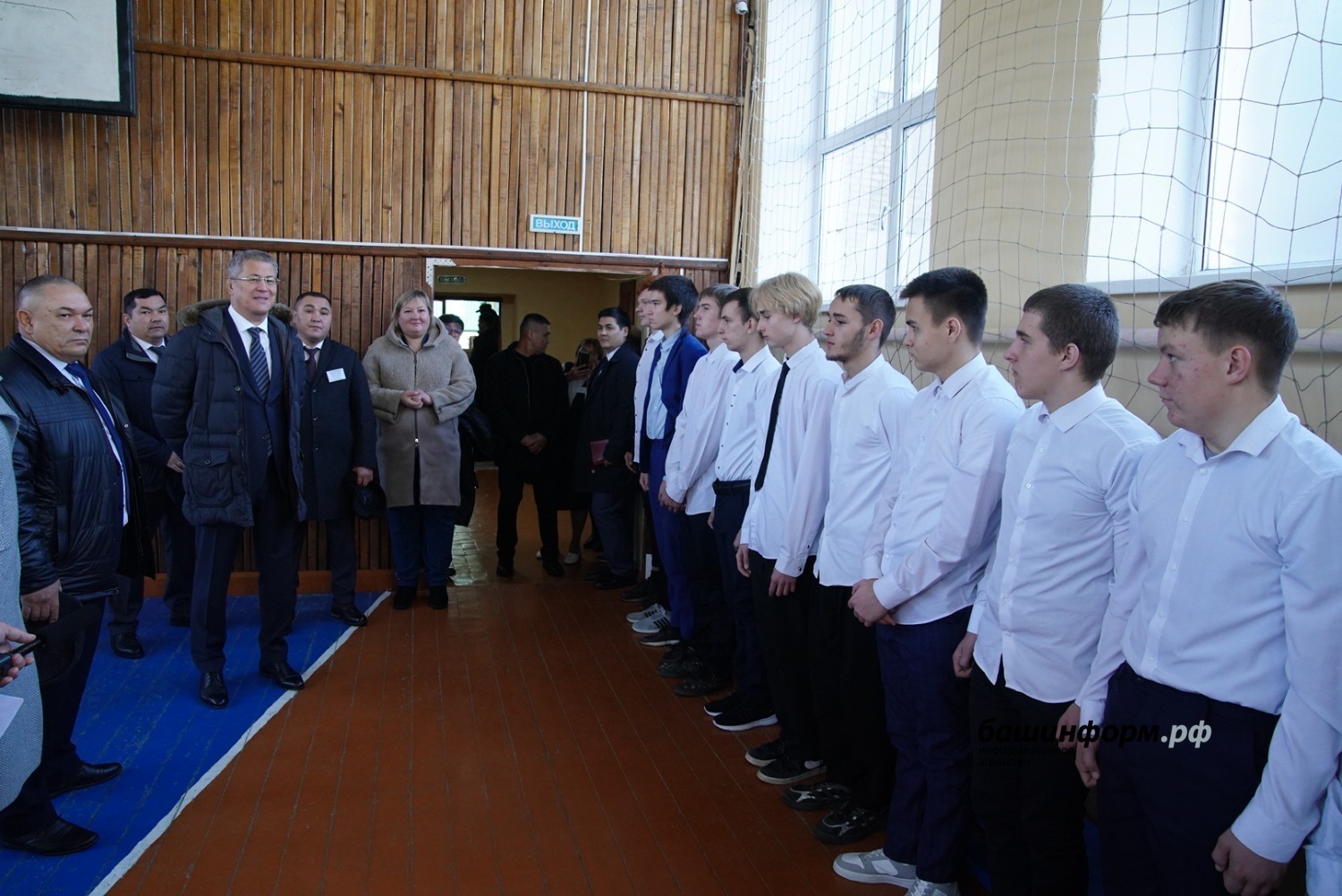 Олег Яровиков