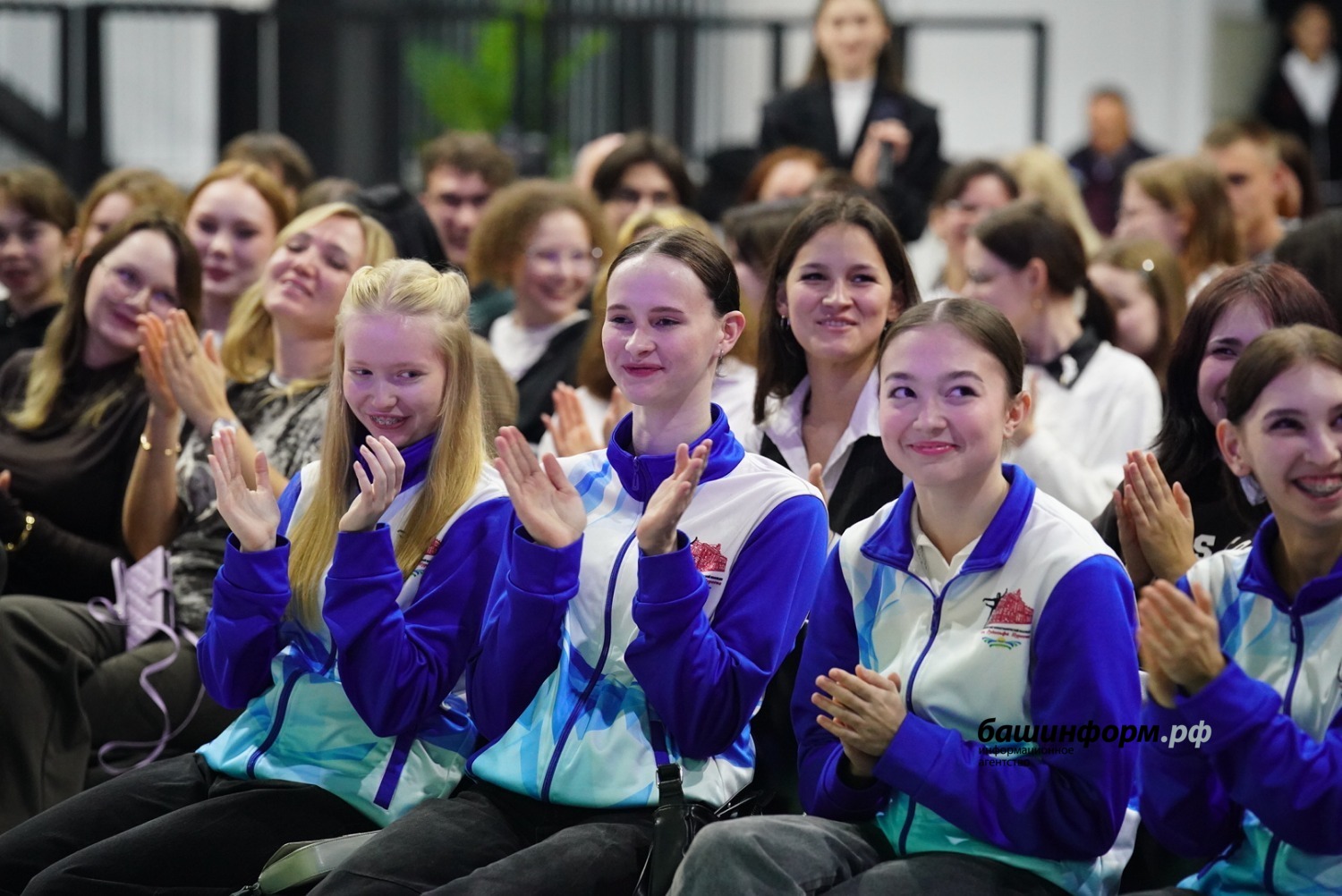 Олег Яровиков